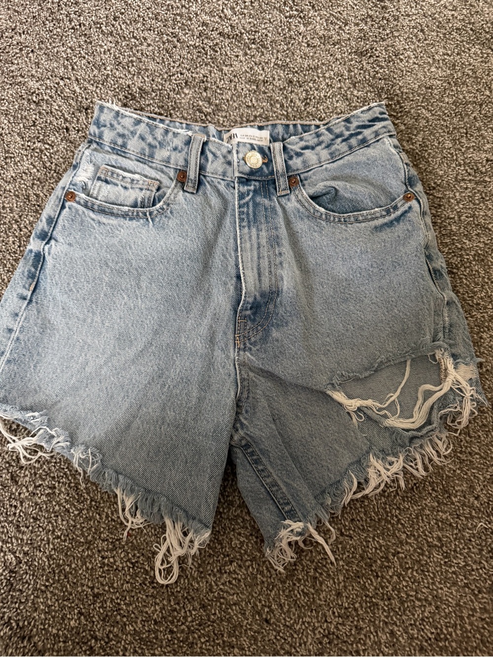 Zara Light Blue Frayed Hem Denim Shorts